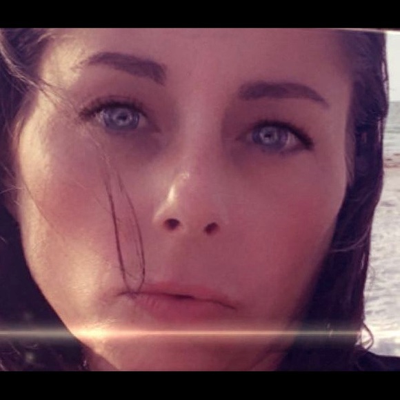 Meet your Posher, Michele - Picture 1 of 1